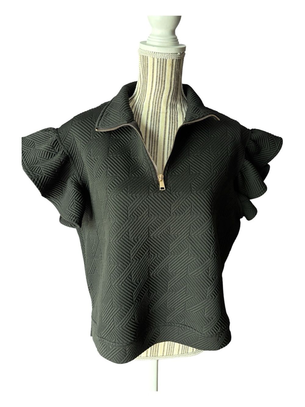 SSYS THE LABEL Black Textured Zip-Neck Women's Top - Picture 4 of 5